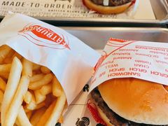 -FATBURGER 特富客汉堡(外交公寓店)