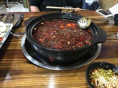 -俭让佬妈现卤串串(温江总店)