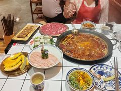 -旧街市鲜货老火锅(大光路店)