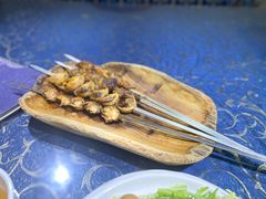 -乡村馕坑肉·烧烤·新疆菜·本地人更爱吃(阿勒泰首店)