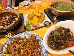 -天宝食坊·啫啫煲大排档(西华路店)