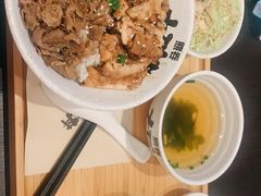 -熊吞·大碗丼烧肉饭(清江浦区万达店)