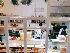 面包甜点陈列柜-CHILLAX轻乐时(侨建·Hi City店)