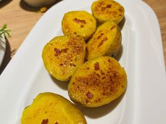 -连鹭海鲜·海肠捞饭·海胆饭(星海店)