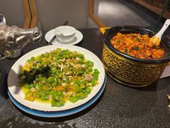 -万重锦·人文川菜馆(骡马市店)