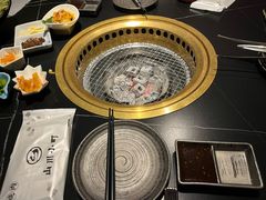 -山川小町·极番烧肉(新地假日广场店)