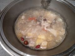 -羊来顺冰煮鲜羊 铁锅烀羊肉(中央大街店)