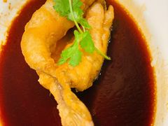 油煎黄鱼-海口万豪中餐厅·粤菜·海南菜· 平价海鲜·茶点· KTV包房