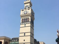 -王府井奥莱临潼小镇(临潼店)