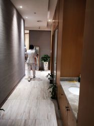 -苑苑vbeauty科技美容SPA