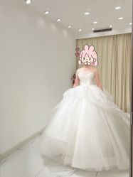 -拉瑞娜LaReine婚纱礼服高级定制