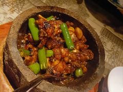 石锅杭椒牛蛙-桂满陇-西湖船宴(西单大悦城店)
