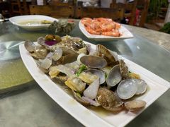 -四川小胡子海鲜(丁村万人海鲜广场店)