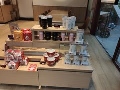 零售区-Tims天好咖啡(华侨城步行街店)