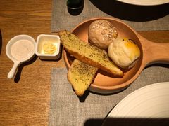 餐前烤面包-锦潼西餐厅