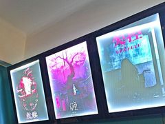 -荒岛实景沉浸密室(江汉路1店)