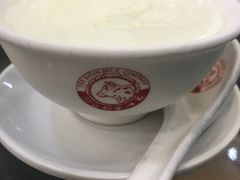 -义顺牛奶公司(庇利金街店)