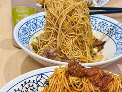-李与白包子铺(桐梓林店)