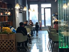 -杨小贤(东融国际影城店)