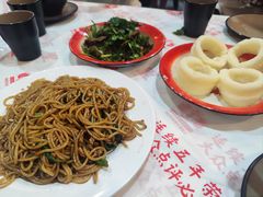 -堂瓦里·33年传统赣菜(第一街区店)