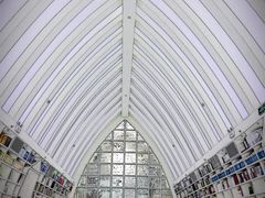 -钟书阁(松江泰晤士小镇店)