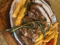 -南沙游艇会·大兵船餐厅