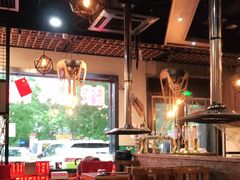 大堂-海拉尔碳烤羊腿烤鸽子(吕营店)