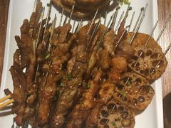 -亮亮烧烤(万松园店)