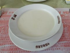奶汁口蘑肉丝汤-华梅西餐厅(哈尔滨中央大街店)