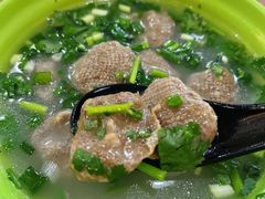牛肉饼汤-明叔捞面