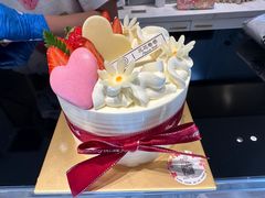 -花花卷卷·鲜食蛋糕(静安久光百货店)