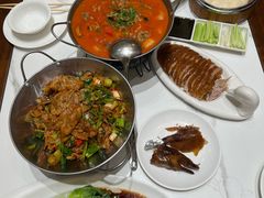 -梅利汴京烤鸭•开封豫菜地标店(东大街店)
