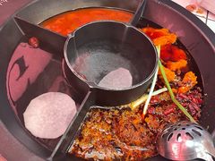 -热火朝天鲜切牛肉火锅(南强街巷店)