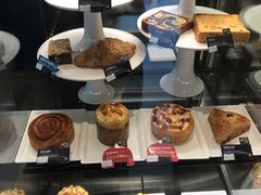 -星巴克臻选(成都环球乐天店)