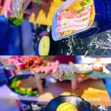 有点儿韩国🇰🇷烤肉🥩的味道[调皮]