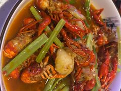 -红盔侠小龙虾(海宁银泰店)