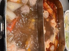 -左庭右院鲜牛肉火锅黑金店(陆家嘴中心店)