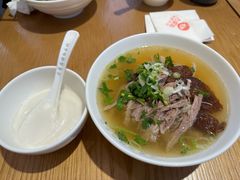 -力香园猪脚米线(金星店)