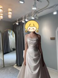 -衣贝姿婚纱礼服馆