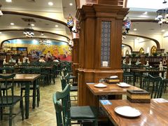 大堂-清真·玛丽亚新疆菜主题餐厅(浙江中路店)
