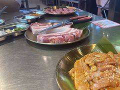 -哈哈碳都·牛肋条无限自助烤肉(台江万达店)