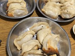 -黄阿姨锅贴大王(万航渡路店)