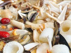 -野菌皇海景野生菌火锅(滨海大道店)