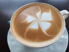 -香草山咖啡店·外教英语角·自习室(盛世商都店)