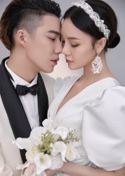 -蒙太奇婚纱摄影(万达店)