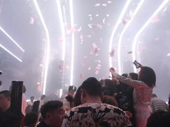 -SPACE(欢乐颂购物中心店)
