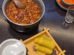 -川流不息·地道川菜·小龙虾(松东路店)