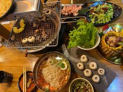-合易泓烤肉·海肠捞饭(火车站店)