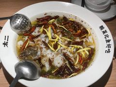-太二酸菜鱼(武汉光谷保利店)