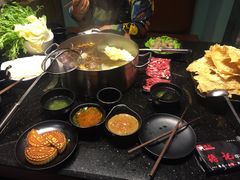 -德记牛肉社潮汕鲜切牛肉火锅(中心路店)